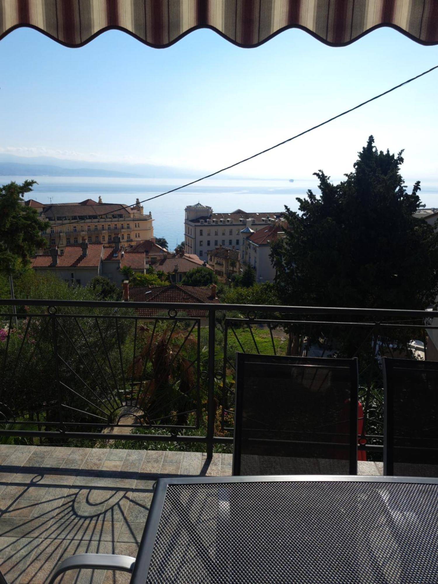 Apartment Ella Opatija